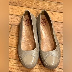 Fit Flop Ballet Flat Platform Leather Cap Toe Neutral Snake Taupe Office 39/8